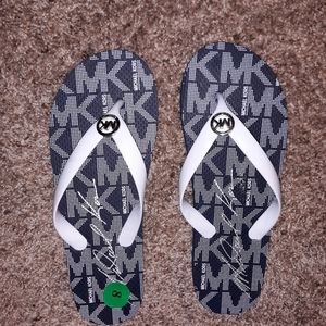 Michael kors flip flops